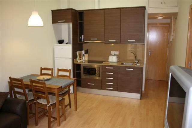 Apartamentos Bejar Barcelona Zewnętrze zdjęcie