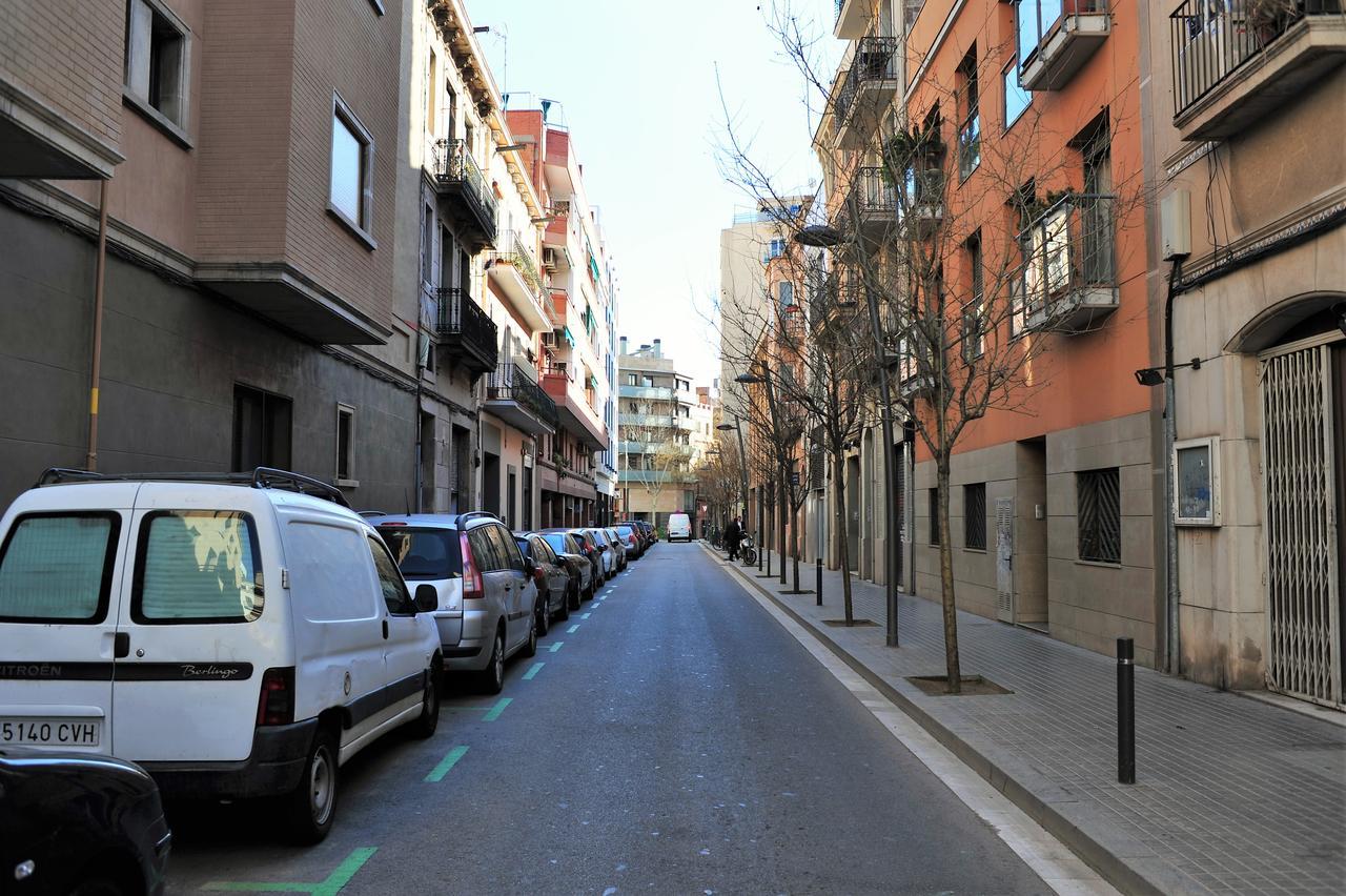 Apartamentos Bejar Barcelona Zewnętrze zdjęcie